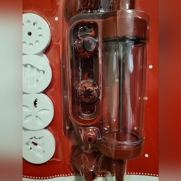 Holiday Cake & Cookie Decorating Set 31 Pc NEW - Picture 2 of 2